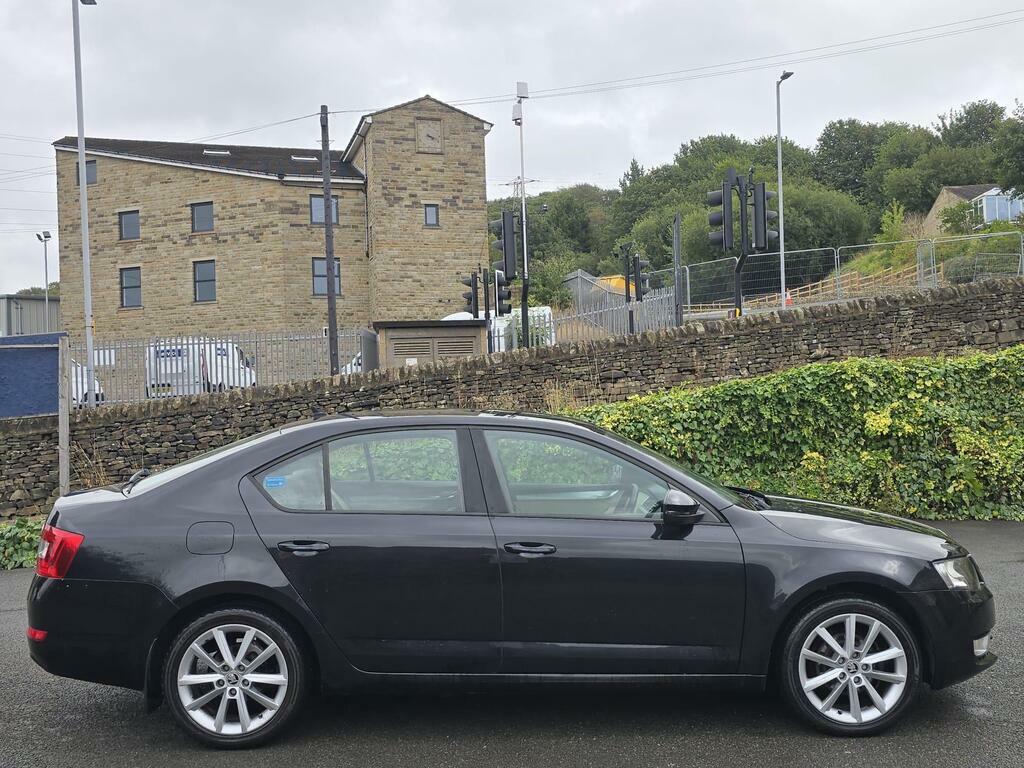 Skoda Octavia 2014 2.0 Tdi Se Euro 5 Ss Silver #8