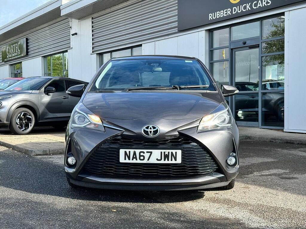 Toyota Yaris 1.5 Vvt-i Design Euro 6 Grey