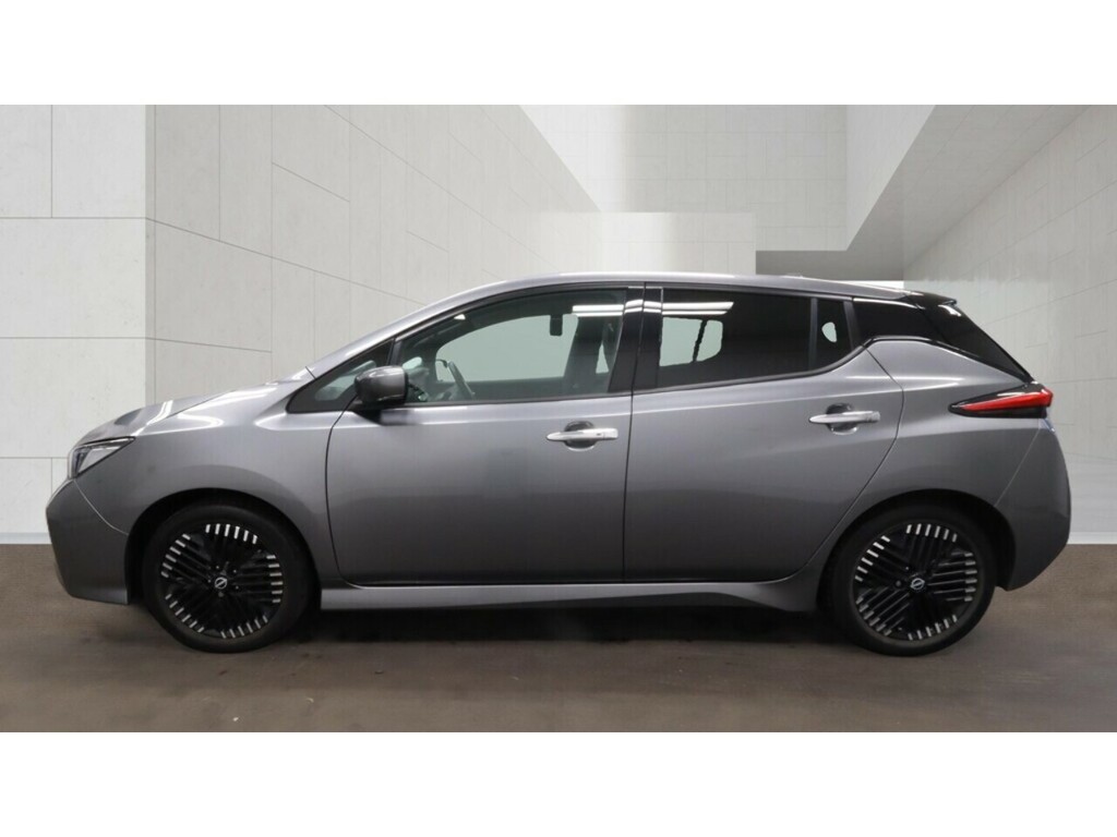 Nissan Leaf 39Kwh N-connecta Hatchback 150 Grey #6