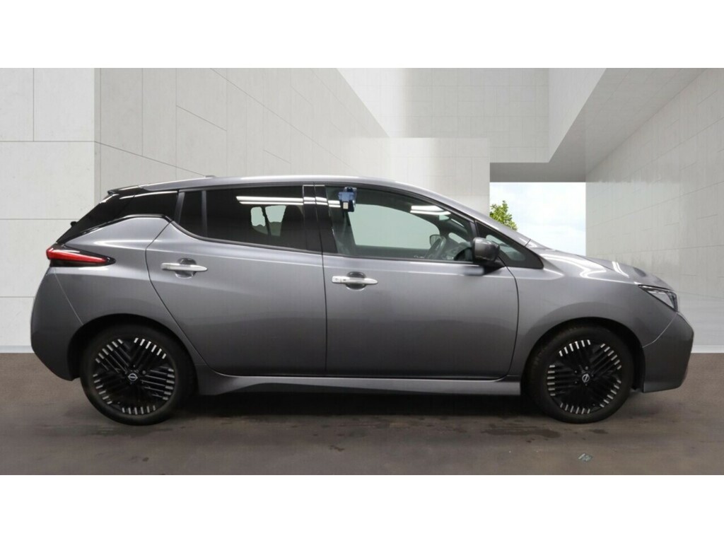 Nissan Leaf 39Kwh N-connecta Hatchback 150 Grey #5