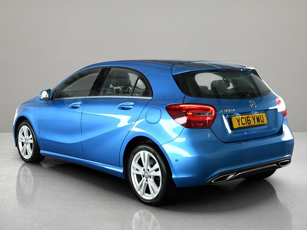 Mercedes-Benz A Class 1.5 A180d Sport Executive Hatchback 7 Blue