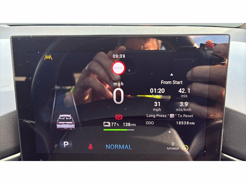 MG MG4 51Kwh Se Hatchback 170 Ps Black #5