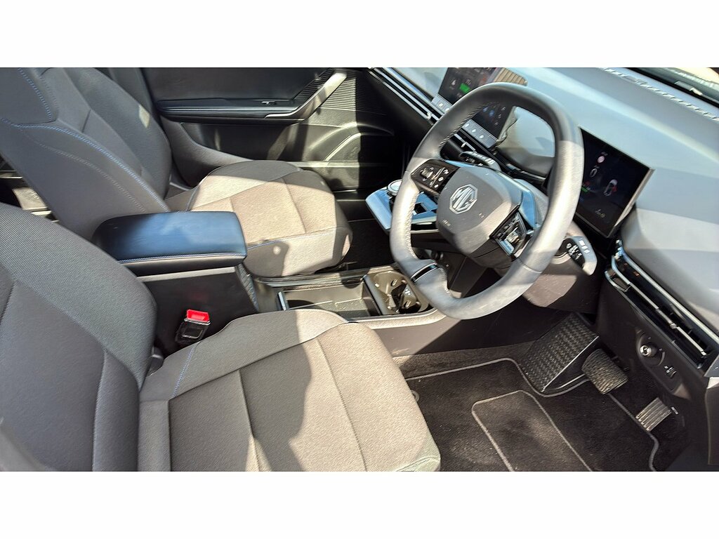 MG MG4 51Kwh Se Hatchback 170 Ps Black #4