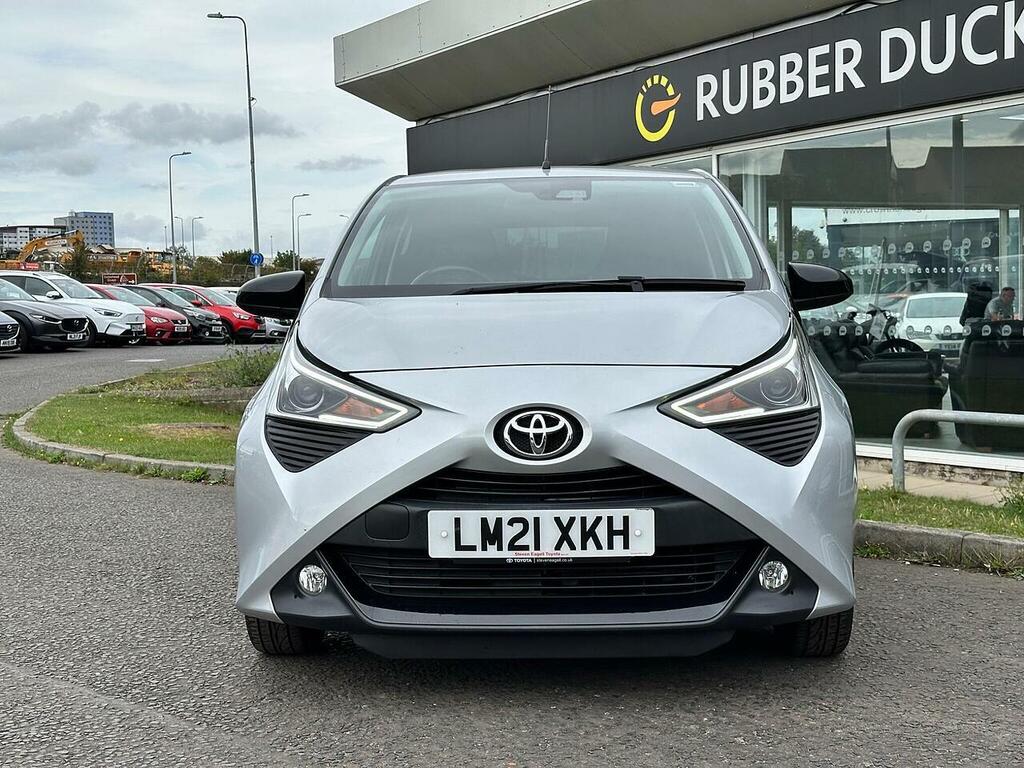 Toyota Aygo X Aygo X-trend Hatchback 0 Silver