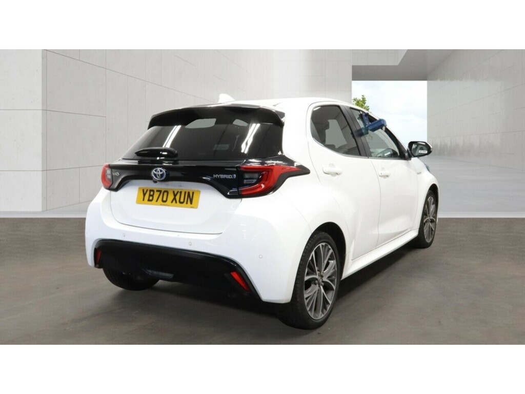 Toyota Yaris 1.5 Vvt-h Excel Hatchback Hybrid E-cvt White #4