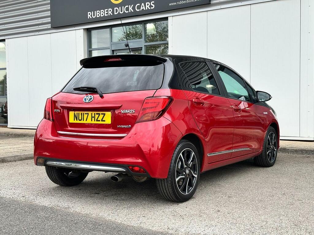 Toyota Yaris 1.5 Vvt-h Design E-cvt Euro 6 Red #4