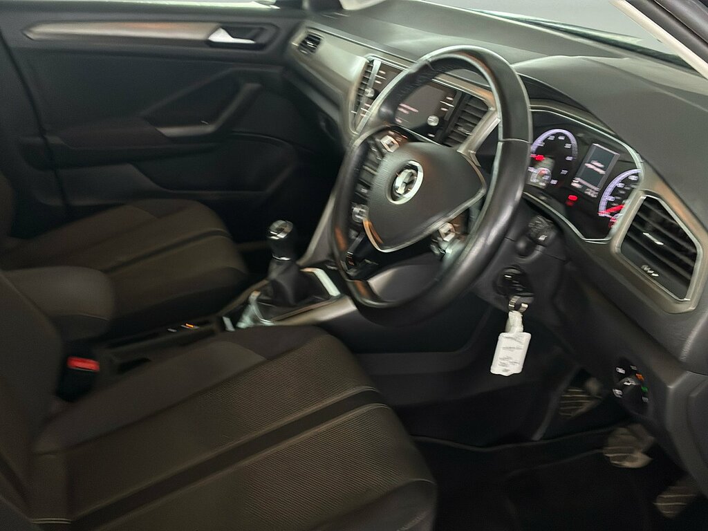 Volkswagen T-Roc 1.0 Tsi Se Suv Euro 6 Ss 110 Grey #6