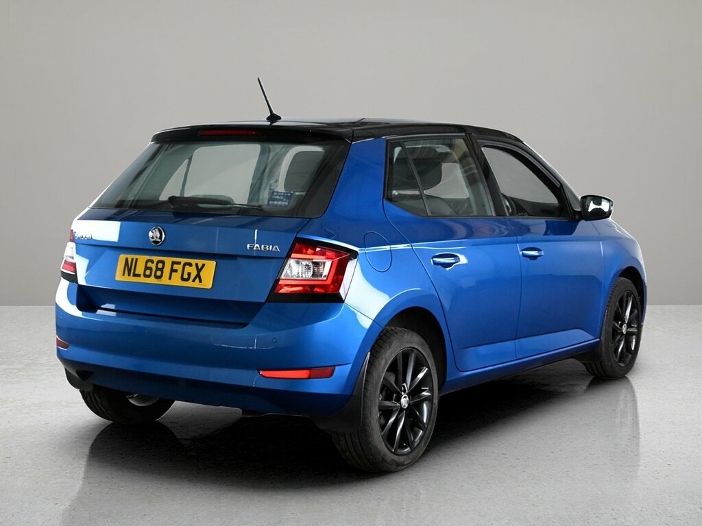 Skoda Fabia 1.0 Tsi Colour Edition Hatchback Blue #4