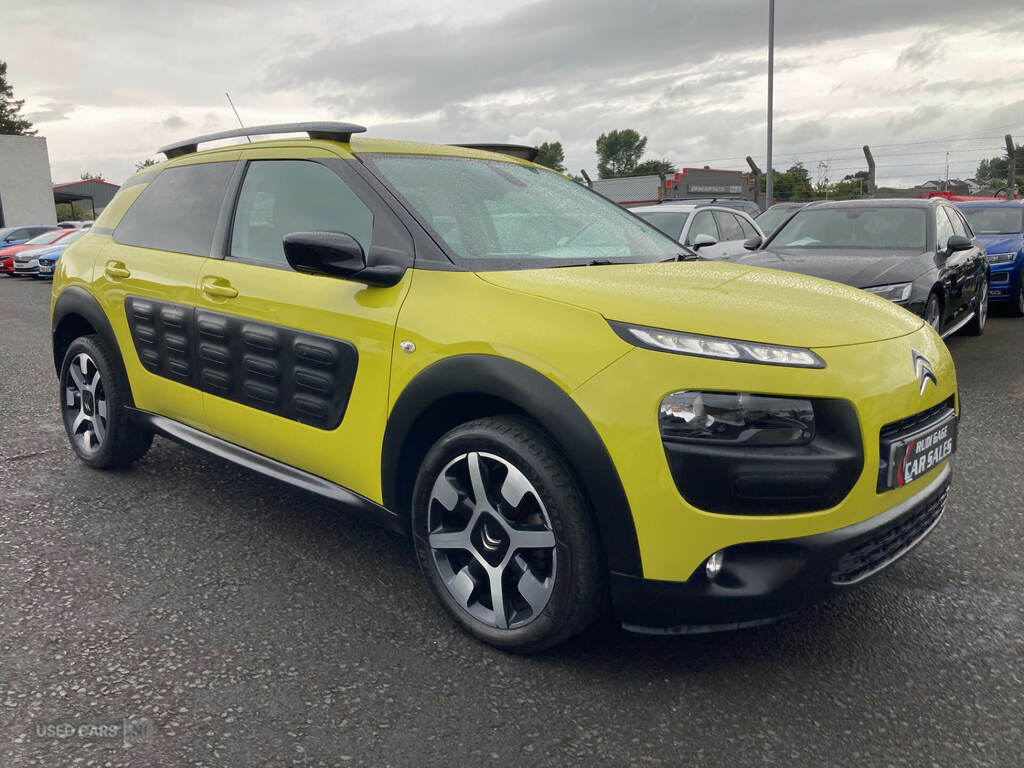 Citroen C4 Cactus 1.6 Bluehdi Flair Yellow