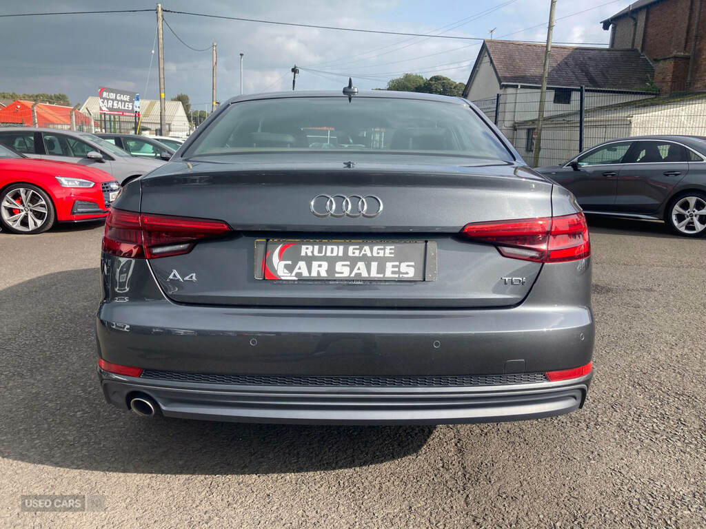 Audi A4 2.0 Tdi S Line Grey #5