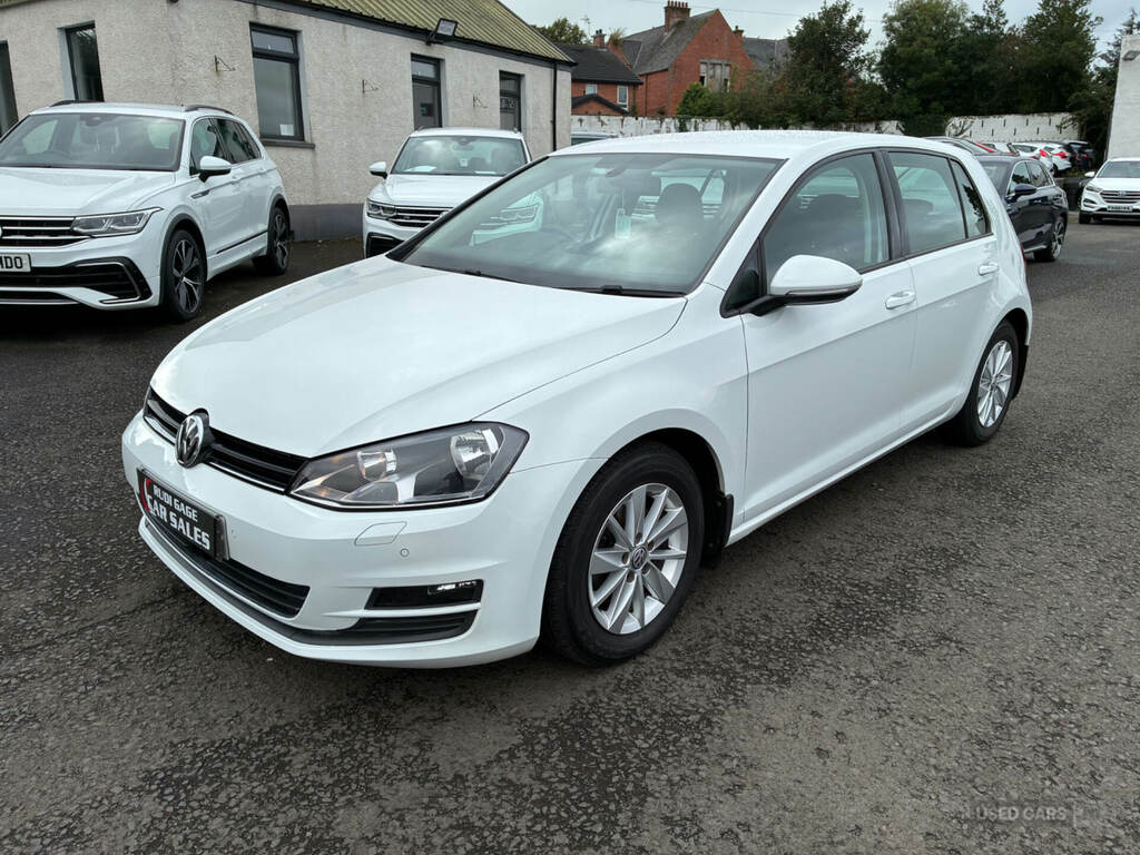 Volkswagen Golf 1.6 Tdi 110 Match Edition White #3