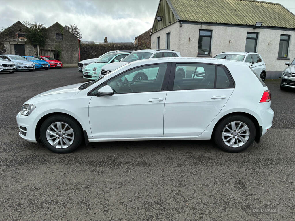 Volkswagen Golf 1.6 Tdi 110 Match Edition White #4