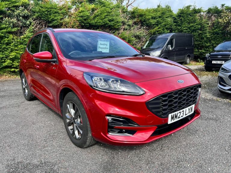Ford Kuga 2.5H Duratec St-line Edition Cvt Euro 6 Ss Red
