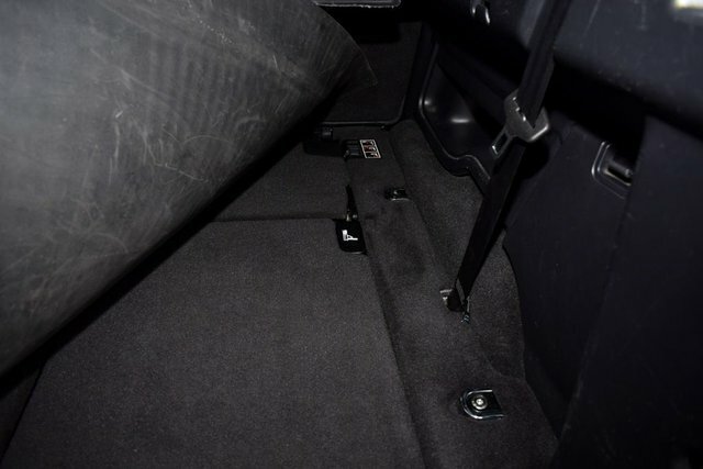 Land Rover Discovery 4 4 Silver #15