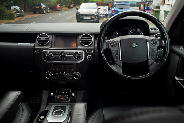 Land Rover Discovery 4 4 Silver #10