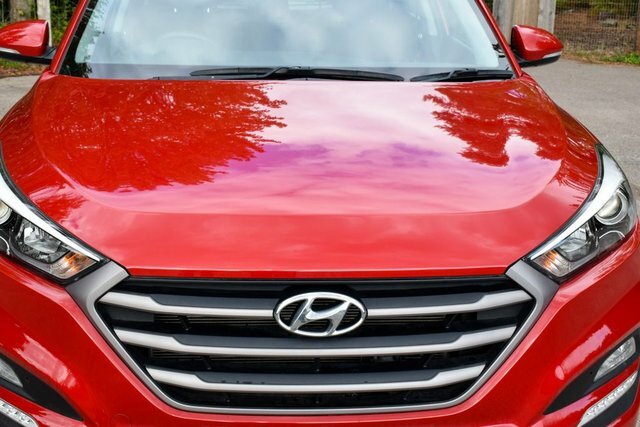 Hyundai Tucson 2018 1.6 Gdi Blue Drive Se Nav Suv Manu Red #4