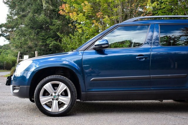 Skoda Yeti 2.0 Elegance Tdi Cr 138 Bhp Blue #8