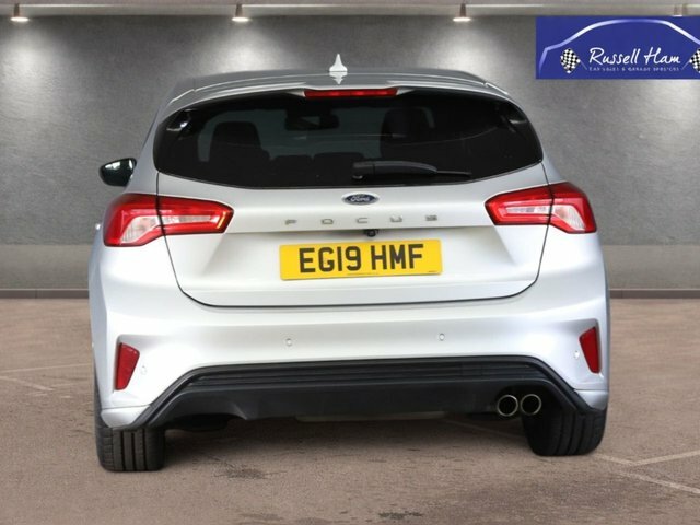 Ford Focus 1.5 Ecoblue St-line X Hatchback Silver #4