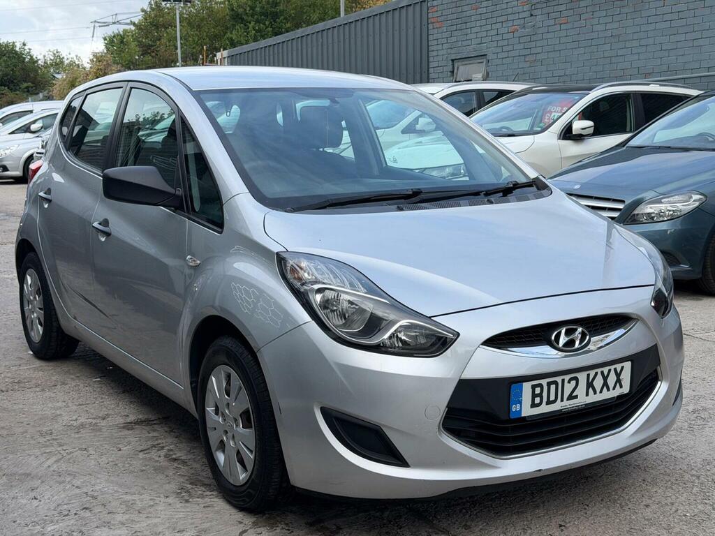 Hyundai Ix20 1.4 Crdi Classic Euro 5 Ss Silver #3