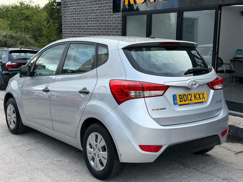 Hyundai Ix20 1.4 Crdi Classic Euro 5 Ss Silver #6