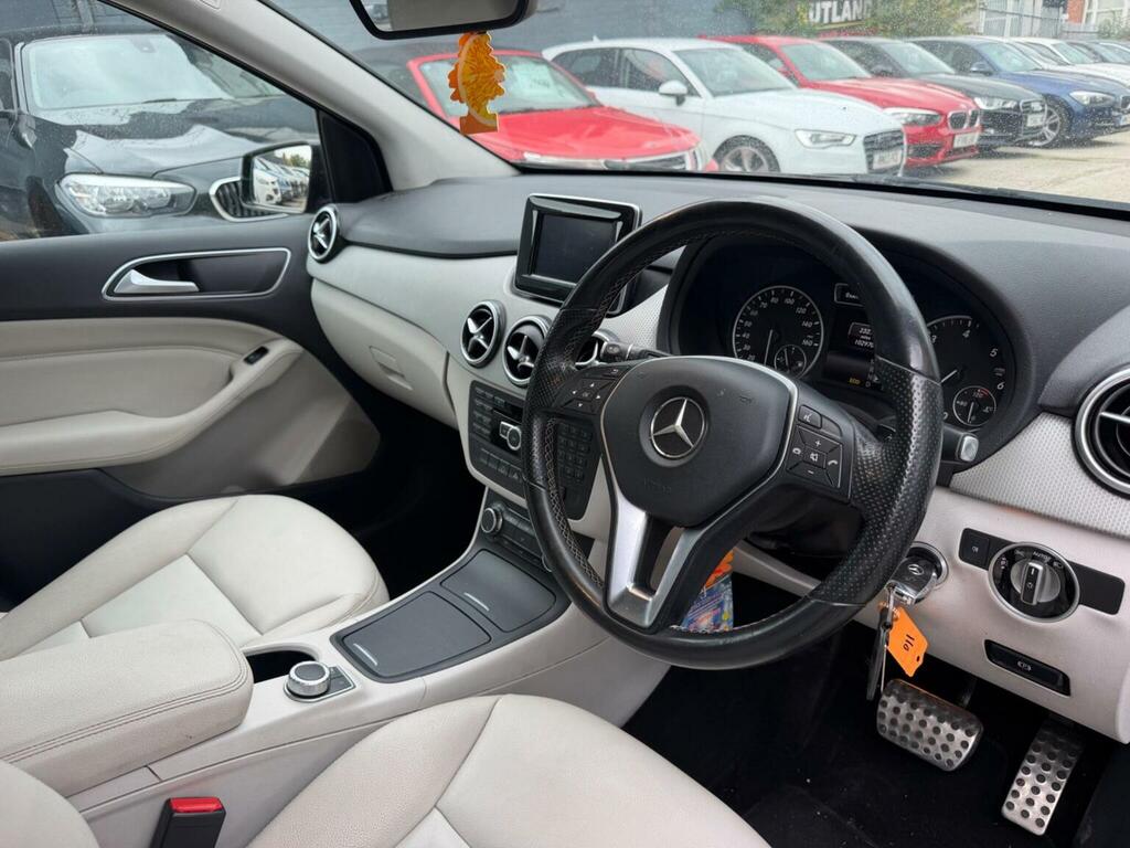 Mercedes-Benz B Class Purple #11