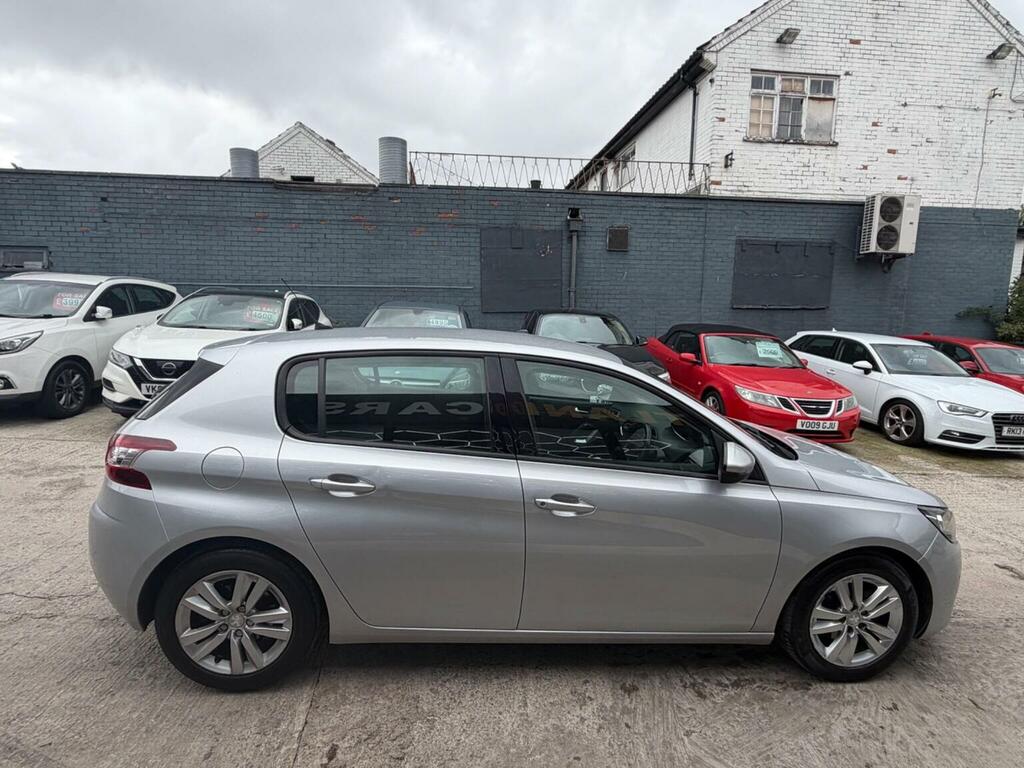 Peugeot 308 Active White #8