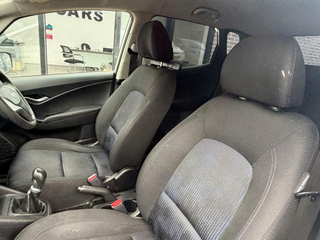 Hyundai Ix20 1.6 Active White #16