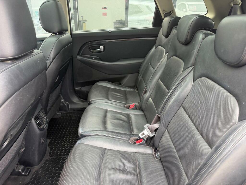 Kia Carens 2 White #28