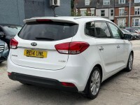 Kia Carens 2 White #42