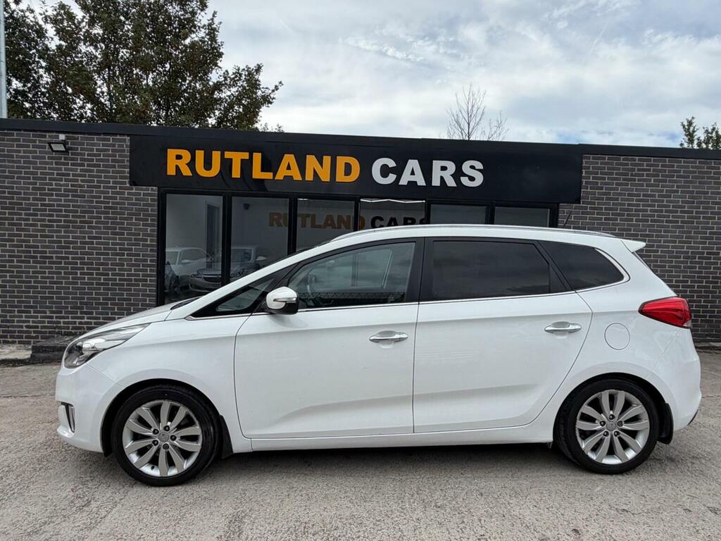 Kia Carens 2 White #7