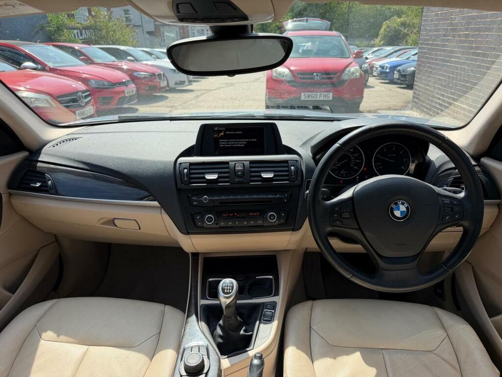 BMW 1 Series Hatchback 2.0 Black #24