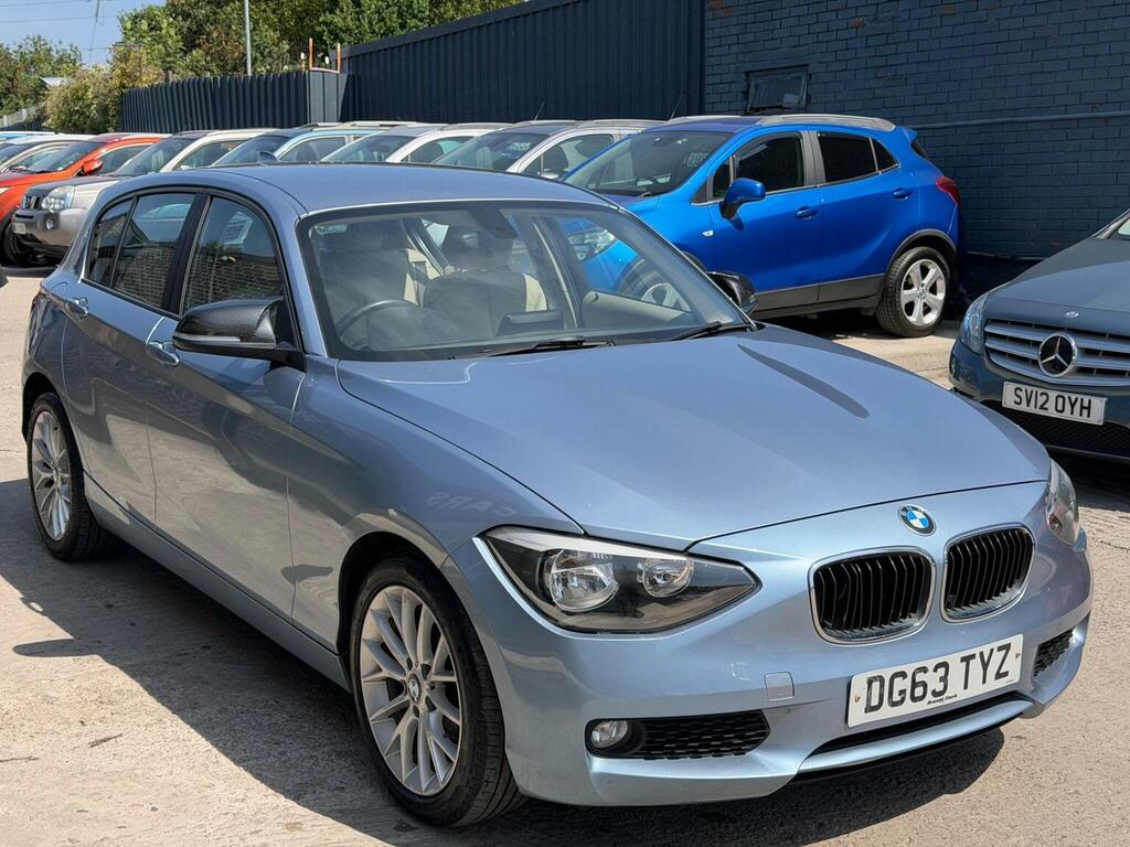 BMW 1 Series Hatchback 2.0 Black #3