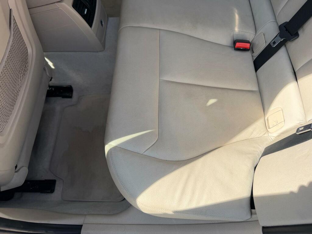 BMW 1 Series Hatchback 2.0 Black #29