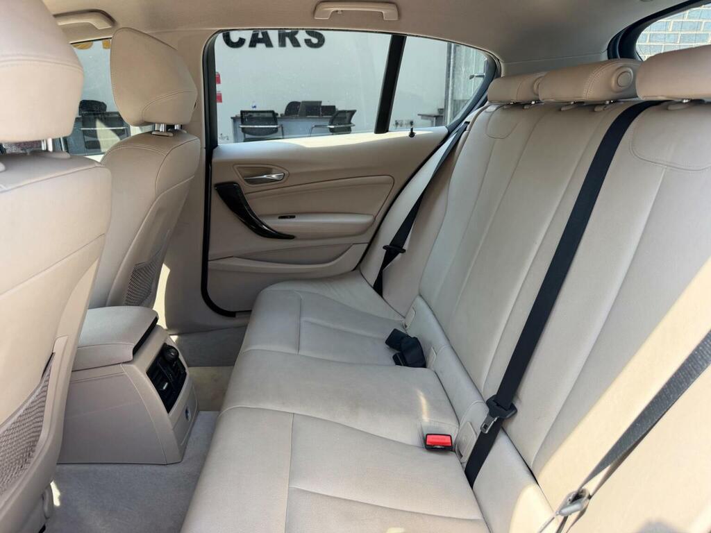 BMW 1 Series Hatchback 2.0 Black #26