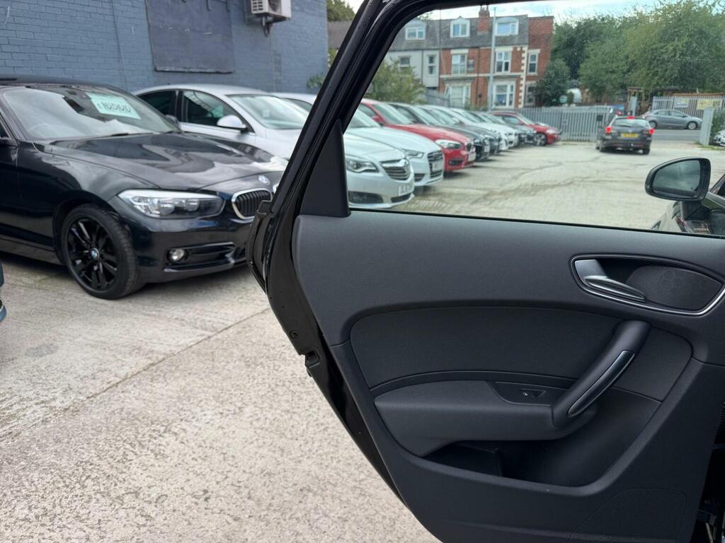 Audi A1 1.6 Tdi Sport Blue #24