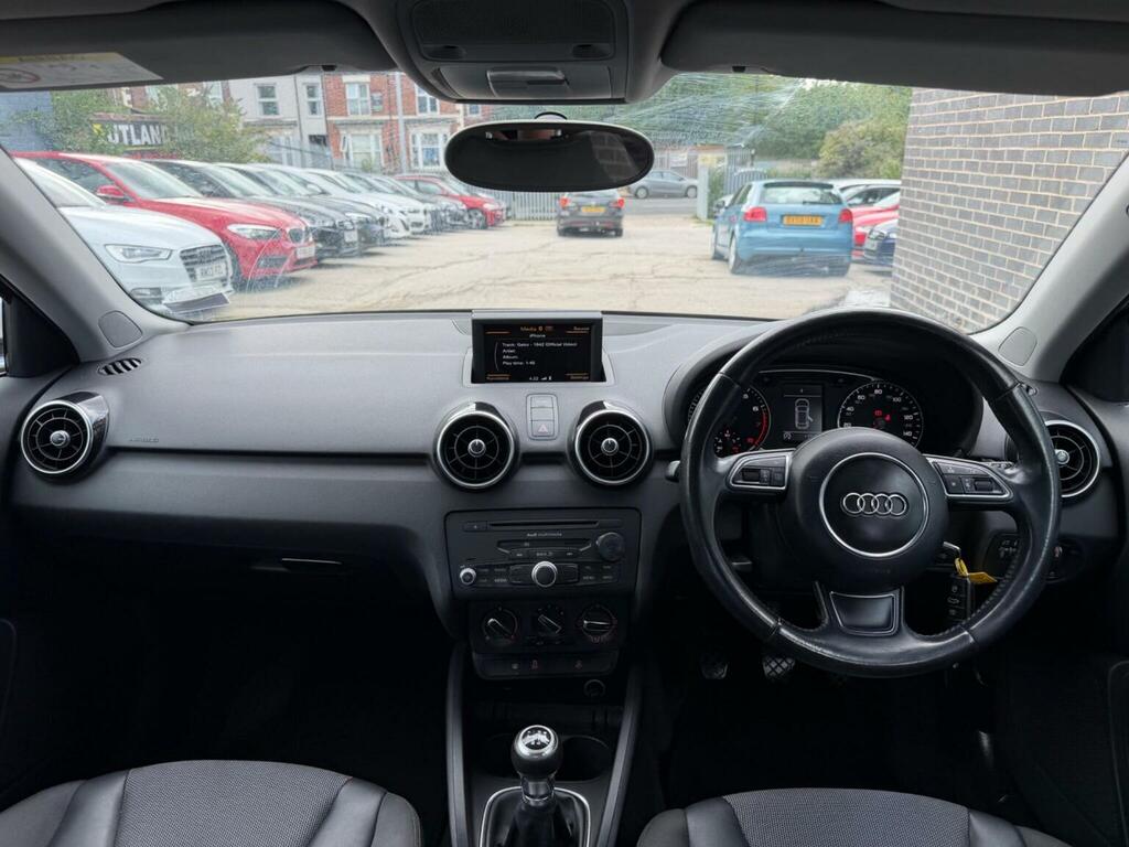 Audi A1 1.6 Tdi Sport Blue #23