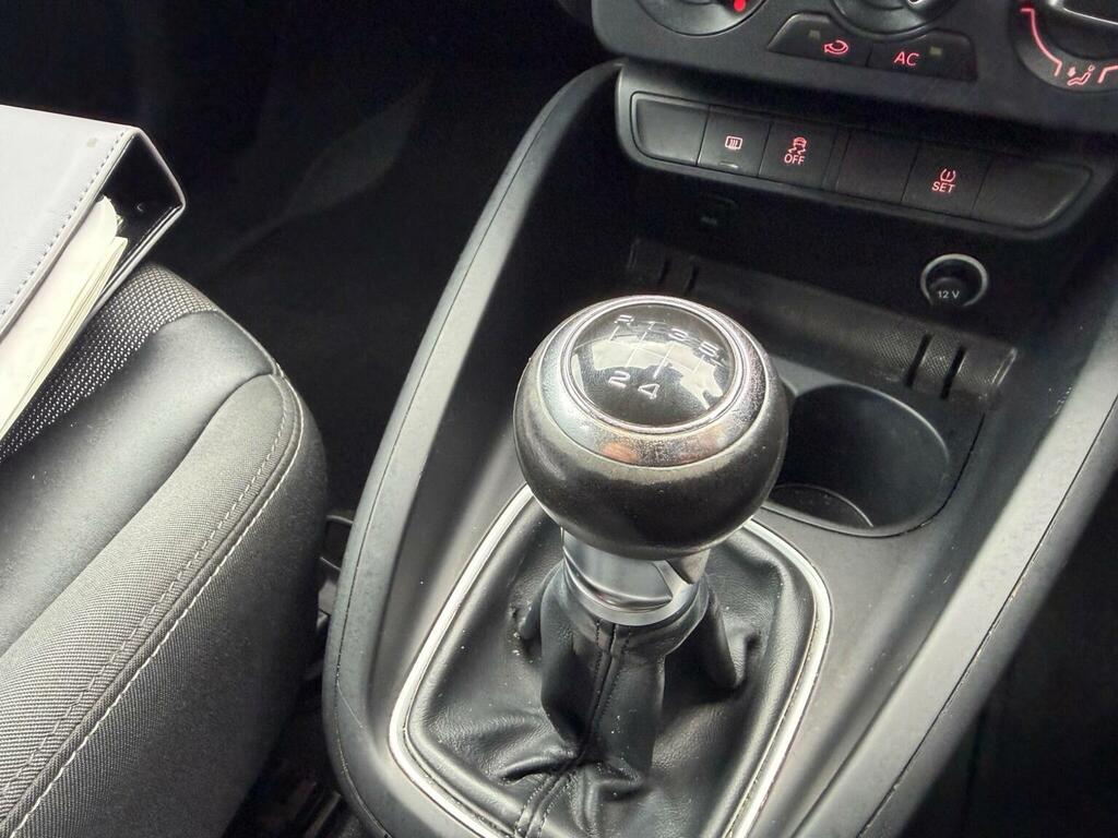 Audi A1 1.6 Tdi Sport Blue #30