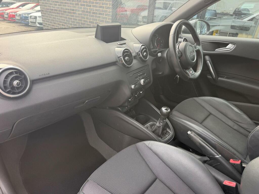 Audi A1 1.6 Tdi S Line Euro 5 Ss Grey #16