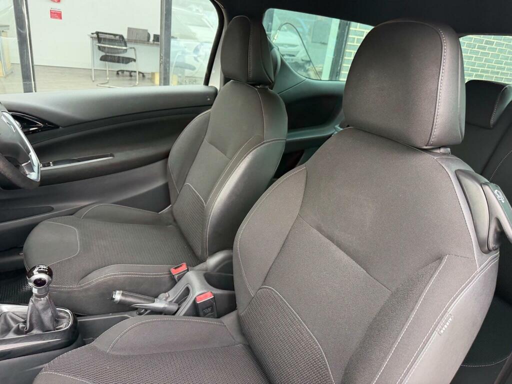 DS DS 3 Hatchback 1.6 Bluehdi Dstyle Nav Euro 6 Ss Silver #16