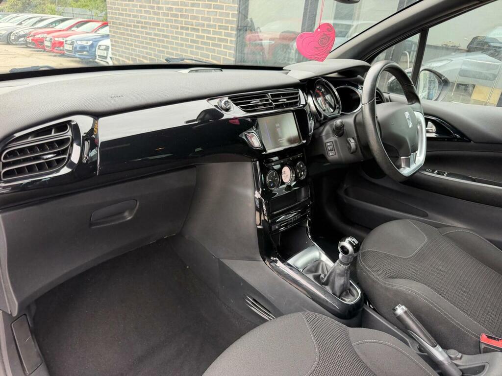 DS DS 3 Hatchback 1.6 Bluehdi Dstyle Nav Euro 6 Ss Silver #15