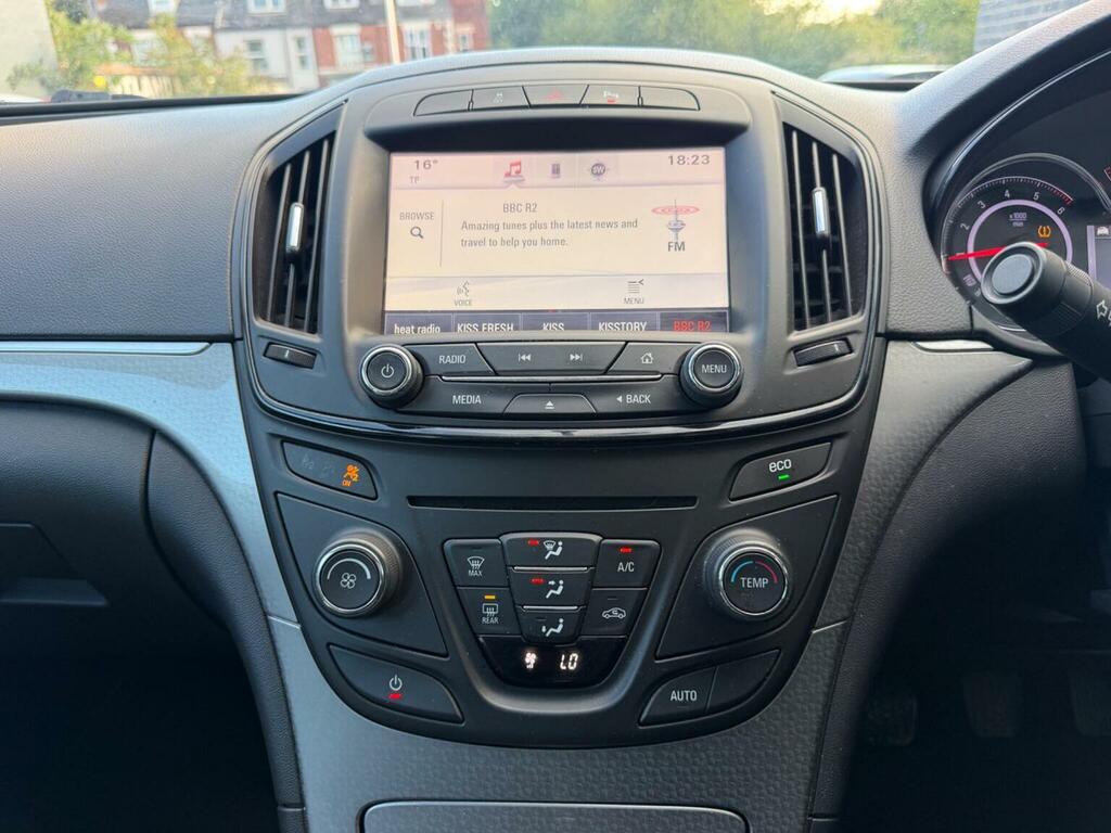 Vauxhall Insignia 2.0 Cdti Ecoflex Se Start Stop White #32