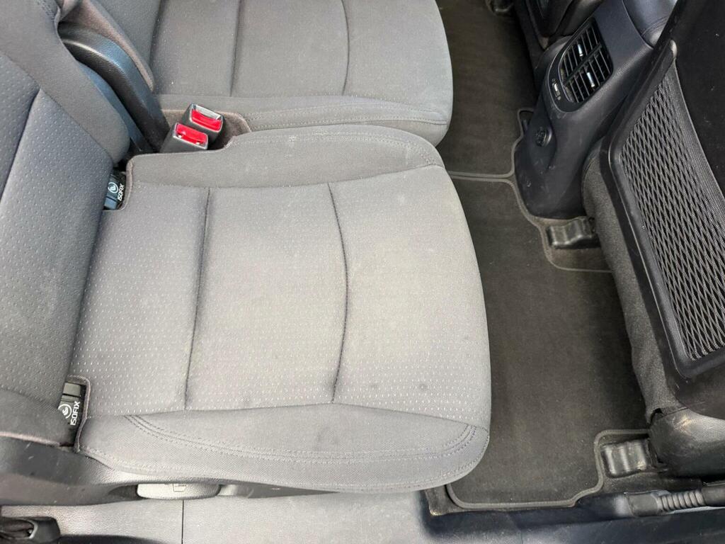 Kia Carens 1.7L 3 Silver #22