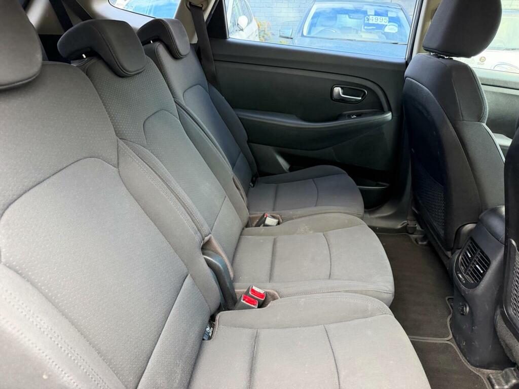 Kia Carens 1.7L 3 Silver #19