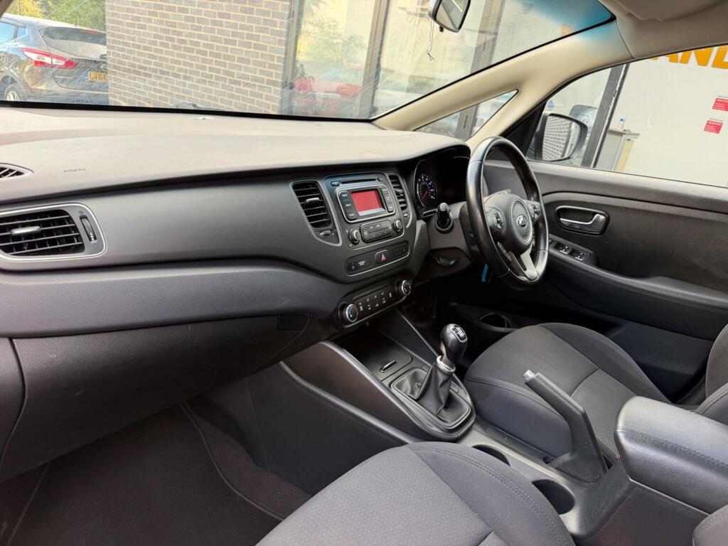 Kia Carens 1.7L 3 Silver #15