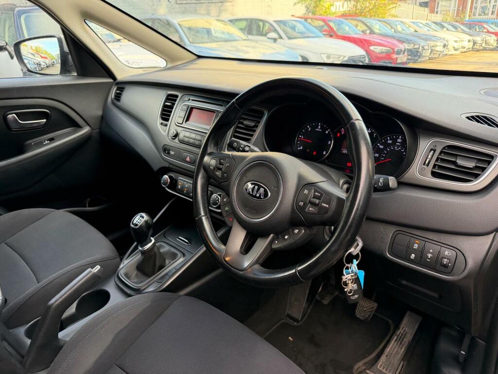 Kia Carens 1.7L 3 Silver #11