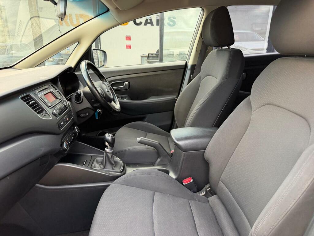Kia Carens 1.7L 3 Silver #14