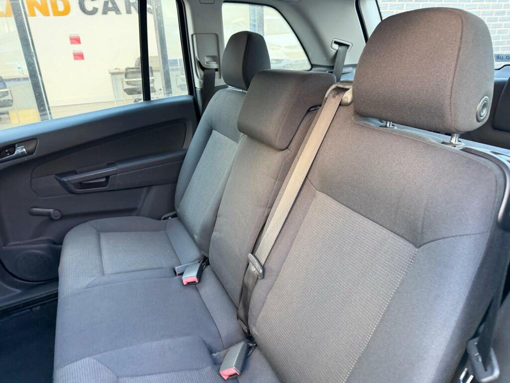 Vauxhall Zafira Mpv Silver #29