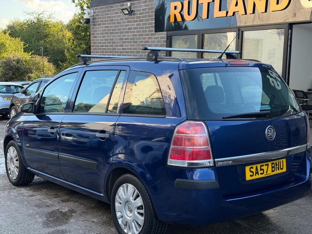Vauxhall Zafira Mpv Silver #8