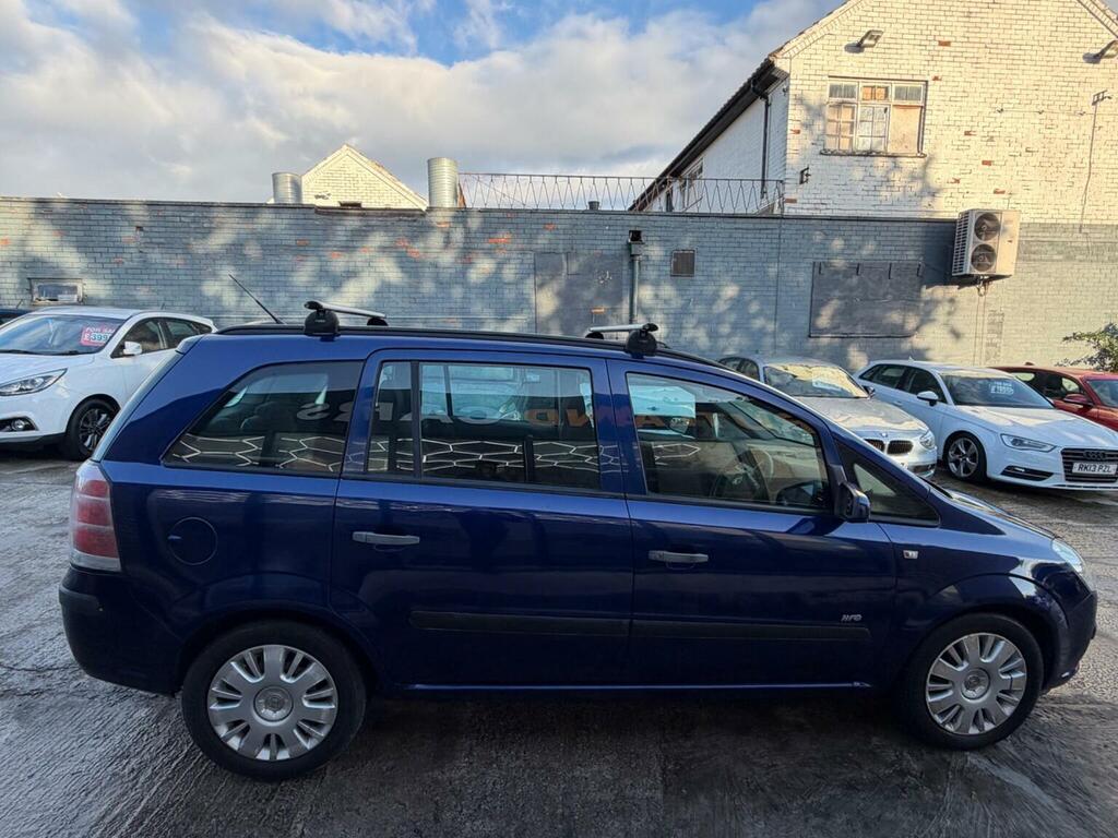 Vauxhall Zafira Mpv Silver #12