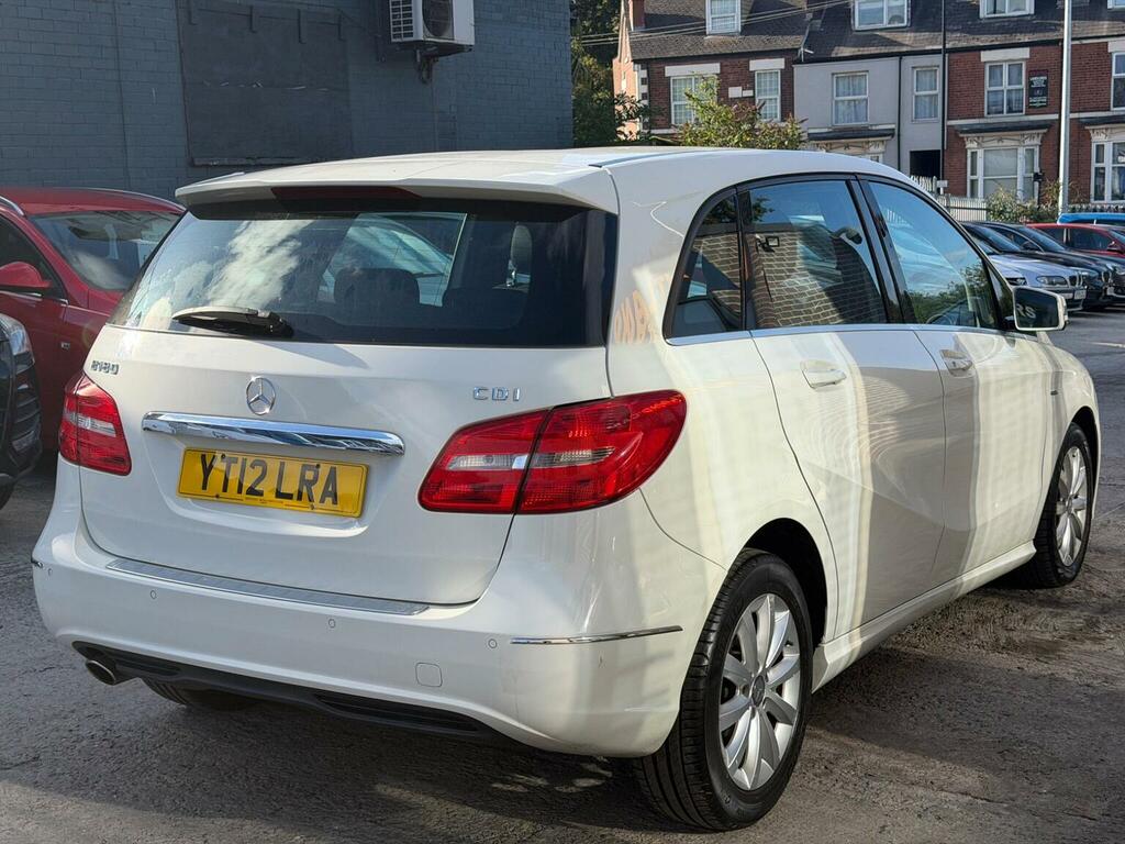Mercedes-Benz B Class 1.8 B180 Cdi Blueefficiency Se 7G-dct Euro 5 Ss White #4